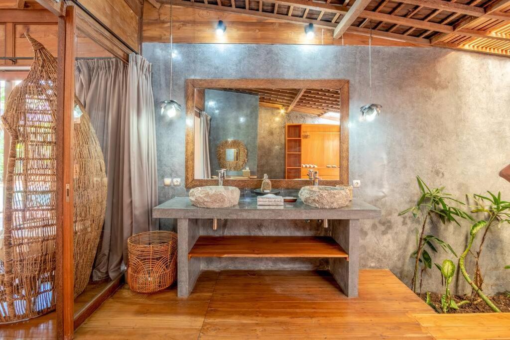 Secret River Villa - Luxury Villa 5 Bedrooms - Kerobokan - Canggu 外观 照片